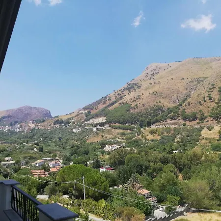 La Collinetta Bed & Breakfast *