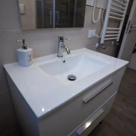 La Collinetta Bed & Breakfast *